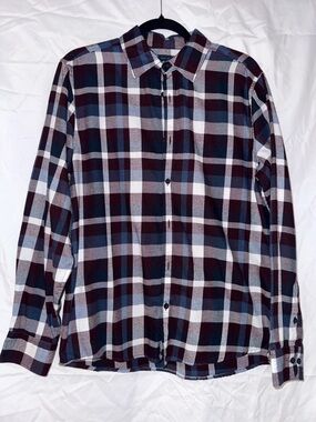 Perry Ellis Plaid Button-Down Shirt in Burgundy, Blue & White